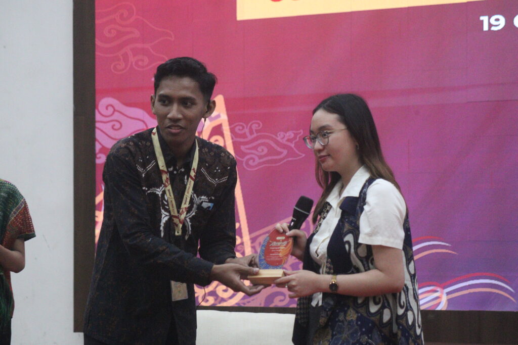 Seminar Nasional ACTIVE UNS 2024 Berikan Insight untuk Bekal di Masa Depan